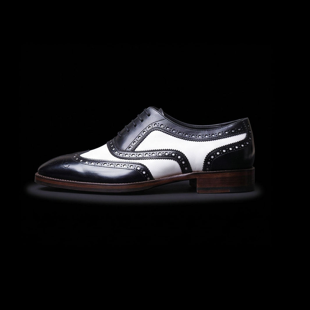 Bari Spectator Wingtip Oxford - Black & White